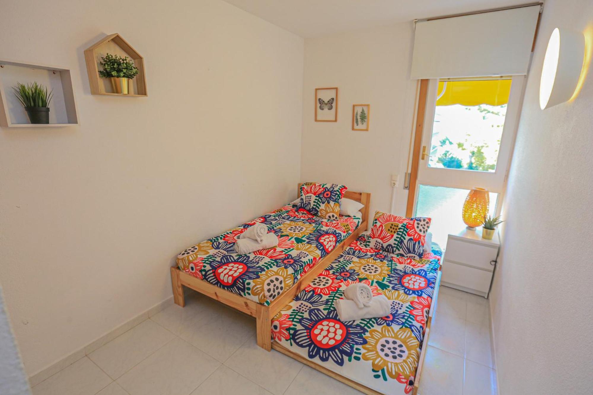 Litoral Costa Dorada - Estrella Only Families 萨洛 外观 照片